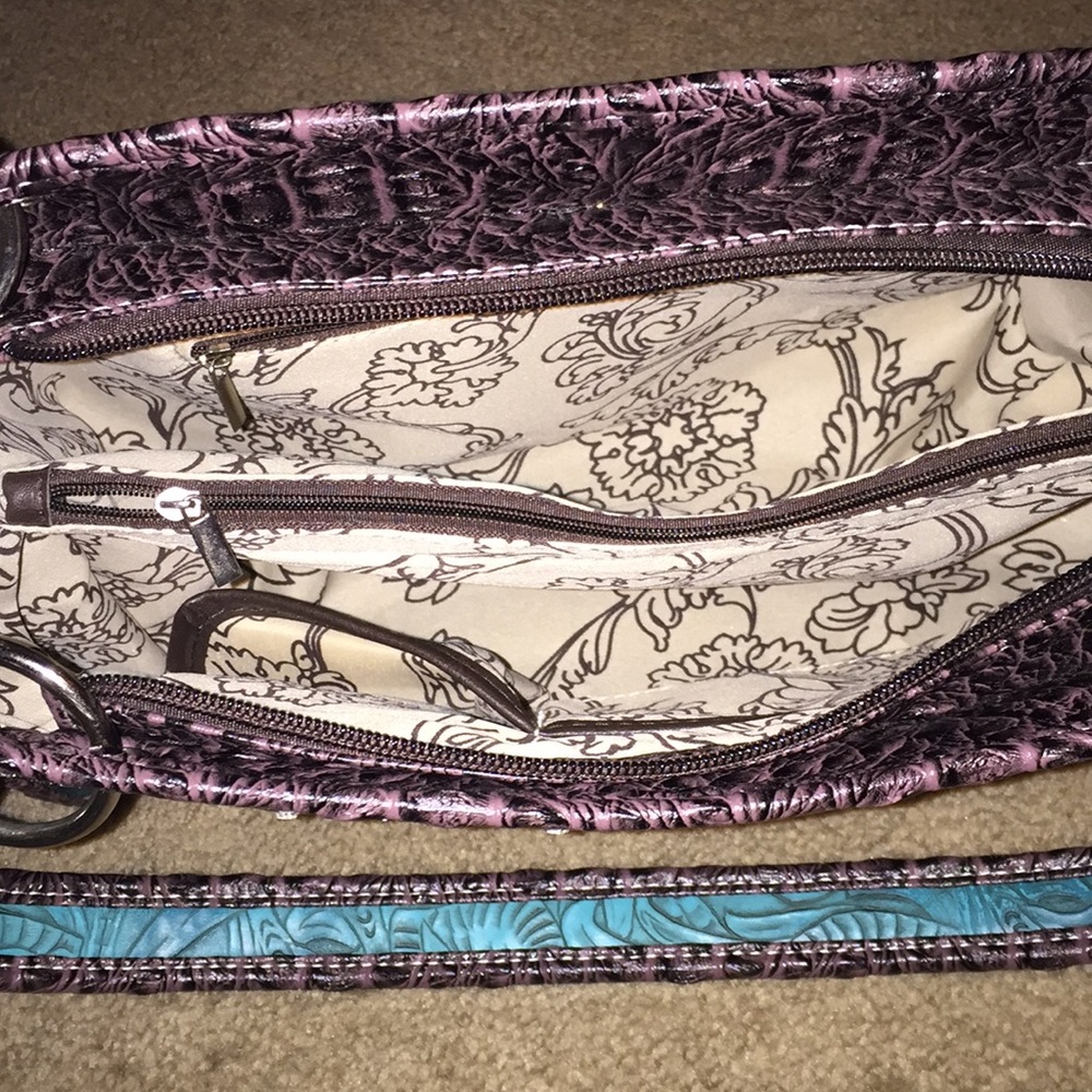 Turquoise purse - Picture 4 of 5